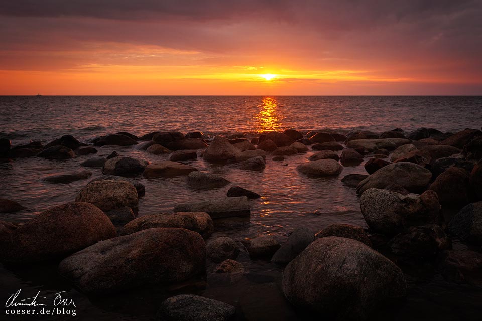 Magischer Sonnenaufgang am Kap Kolka, Lettland