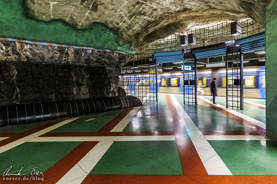 Moderne Kunst in der Metro-Station Kungsträdgården in Stockholm, Schweden