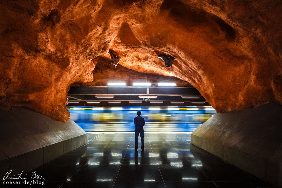 Moderne Kunst in der Metro-Station Rådhuset in Stockholm, Schweden
