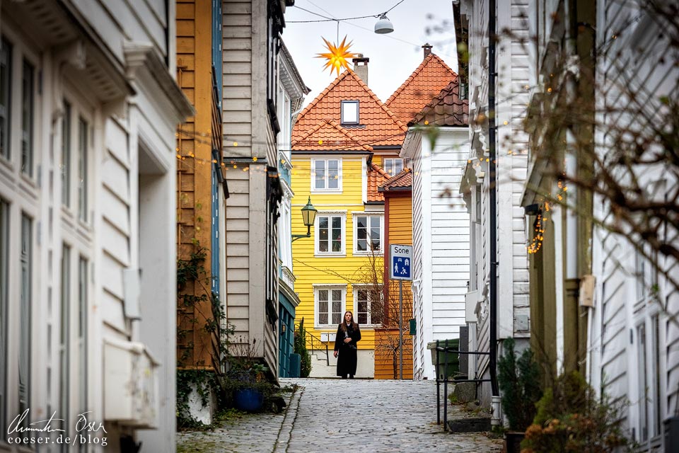 Enge Gasse Knøsesmauet im Stadtviertel Nordnes in Bergen, Norwegen