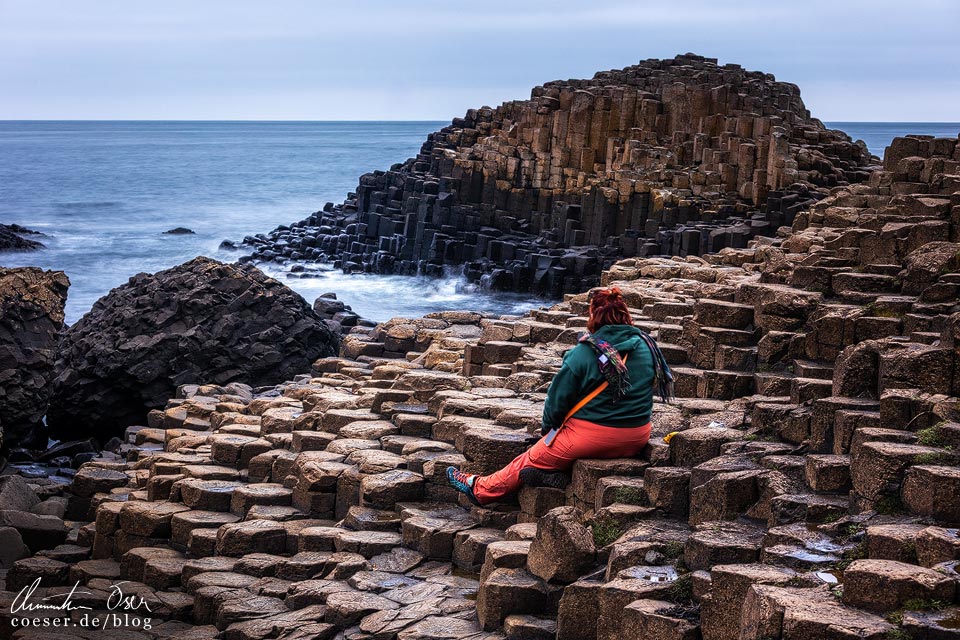 GIant's Causeway an der Causeway Coastal Route in Nordirland