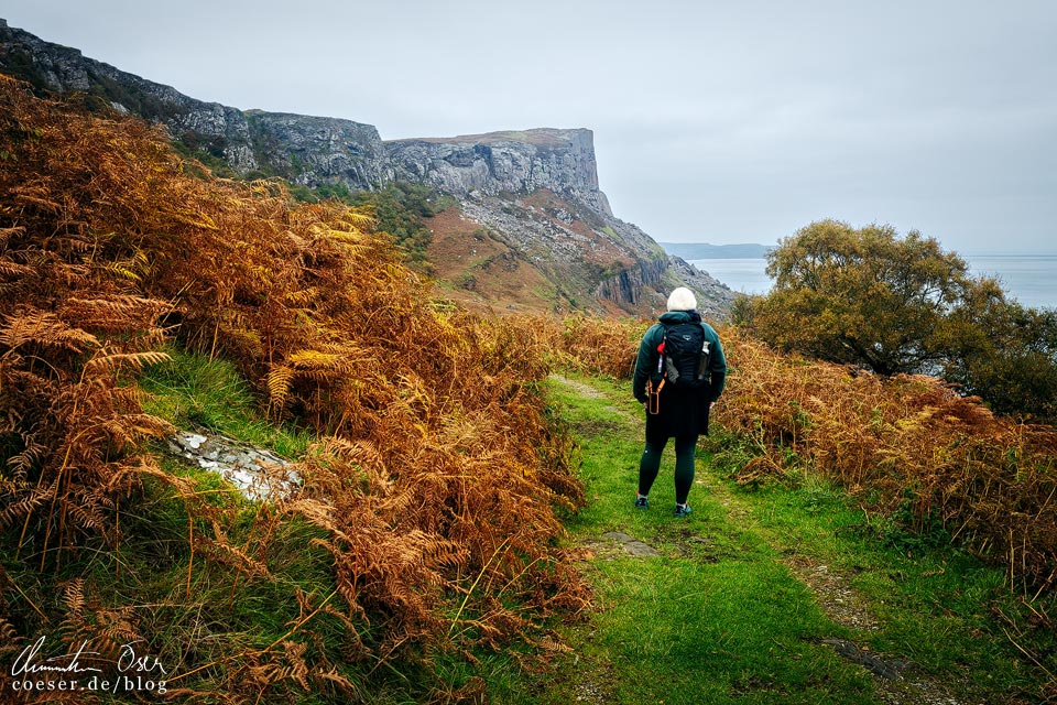 Fair Head von Murlough Bay aus gesehen, Causeway Coastal Route in Nordirland