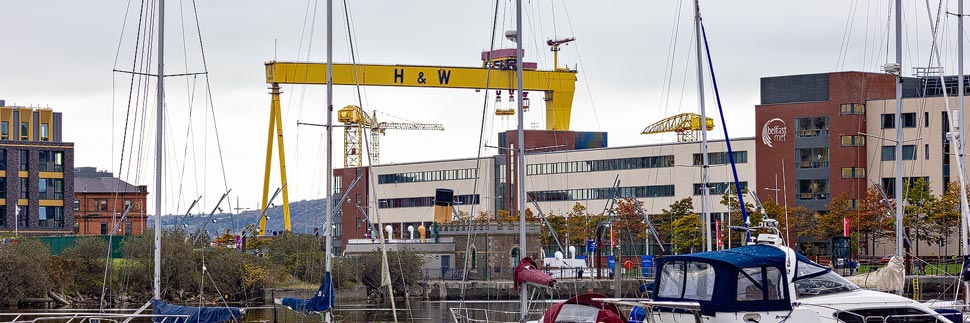 The Samson & Goliath Cranes im Titanic Quarter in Belfast, Nordirland
