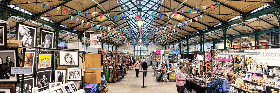 Innenansicht des St Georges Market in Belfast, Nordirland