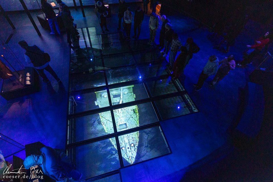 Animation des Wracks der Titanic im Titanic Belfast Museum