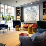 Loungebereich im Hotel PURO Wrocław Stare Miasto
