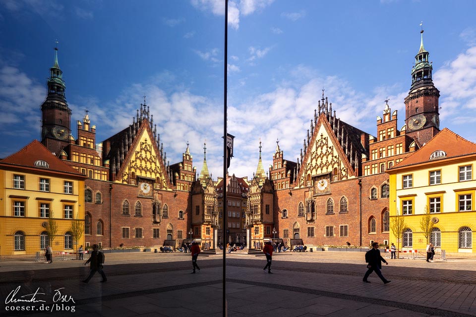 Rathaus von Breslau auf dem Hauptplatz von Wrocław, Polen