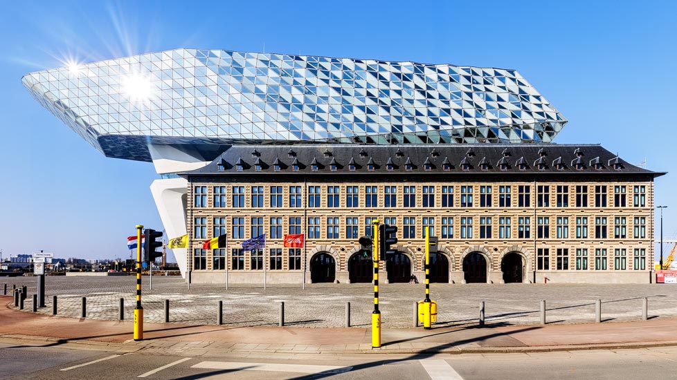 Das Havenhuis von Zaha Hadid in Antwerpen