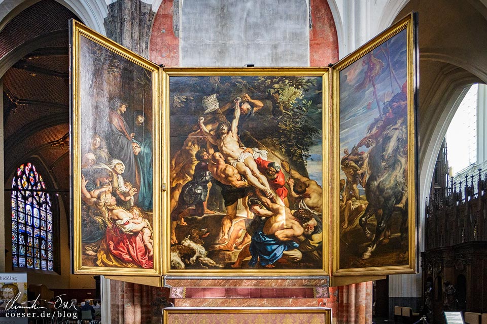 Rubens-Gemälde "Die Kreuzaufrichtung" in der Liebfrauenkathedrale in Antwerpen