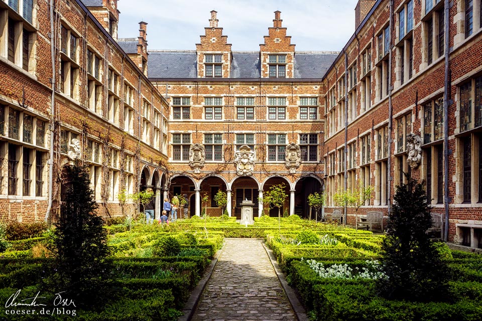 Der Innenhof im Plantin-Moretus-Museum in Antwerpen
