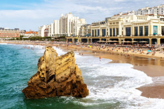 Biarritz: Strand La Grande Plage und Hôtel du Palais