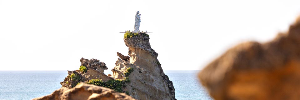 Jungfrauenfelsen Rocher de la Vierge in Biarritz
