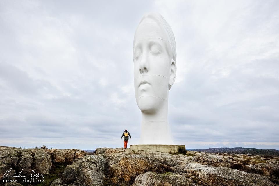 Skulptur ANNA (Jaume Plensa) im Skulpturenpark Pilane in der schwedischen Provinz Bohuslän