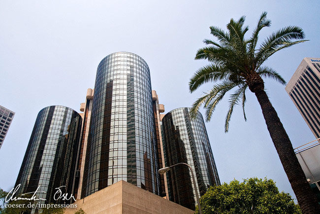 Ansicht des Westin Bonaventure Hotels und Suites in Los Angeles, USA.
