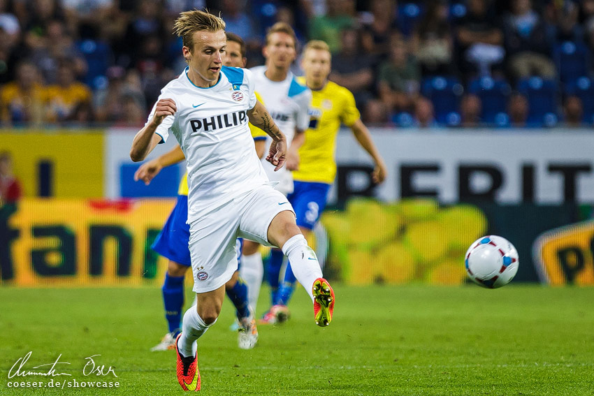 UEFA Europa League, SKN St. Pölten - PSV Eindhoven 2:3, 2014